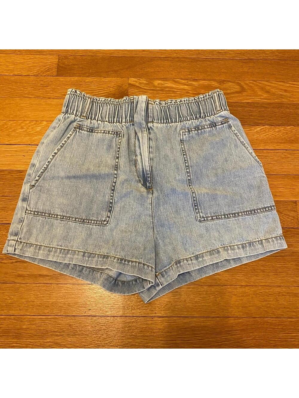 BDG Ruched Elastic Waist Denim Shorts Medium